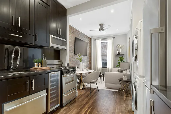 Rented by Compass | media 11