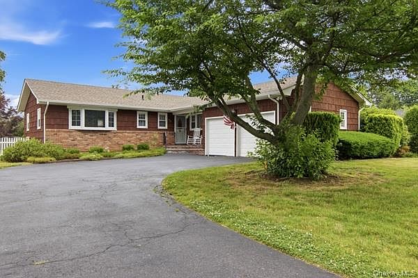 1st image of 825 Karshick Street
