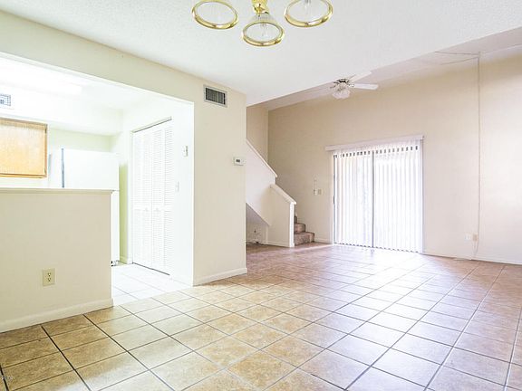 3rd image of 8448 Pineverde Ln