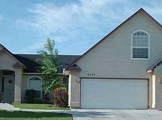 3733 W Angelica Dr, Meridian, ID 83646