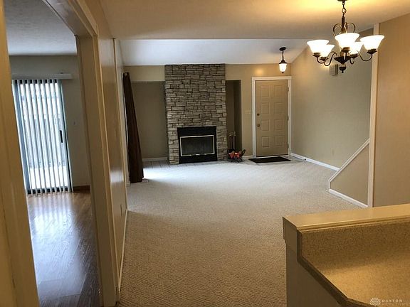 4th image of 9571 Villa Way