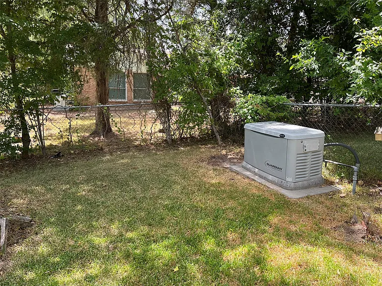 616B Normal Park Dr #B — Photo 14