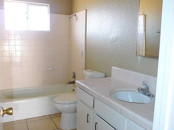 4th image of 14652 Mesa Dr