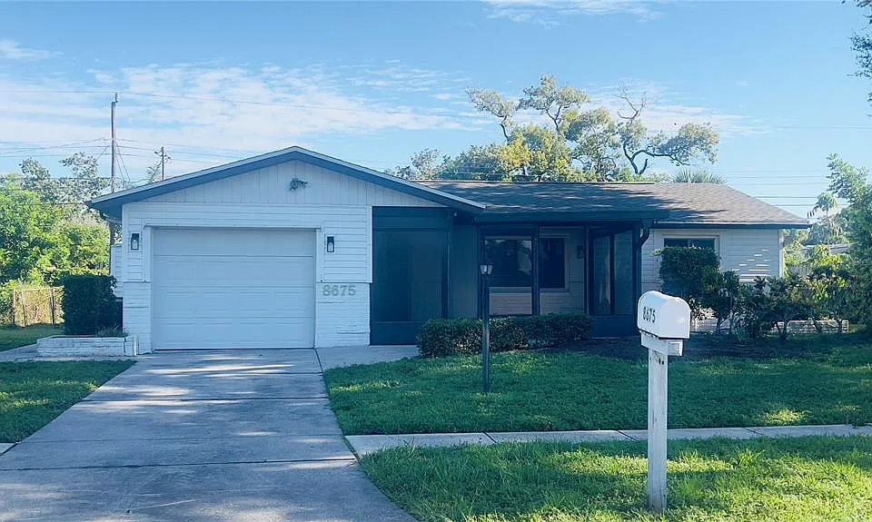 8675 Lantana Dr