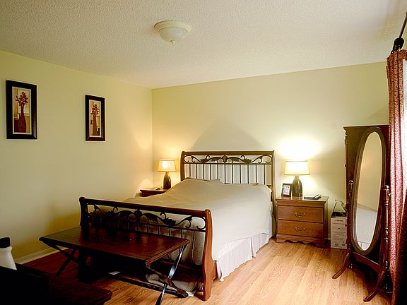 5th image of 15248 Sugargrove Way