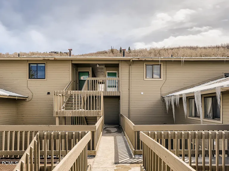 1700 Upper Ironhorse Loop #10 — Photo 12
