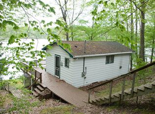 6128 Keeney Dr, Six Lakes, MI 48886