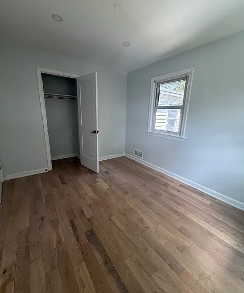 10318 Beaumont St — Photo 7