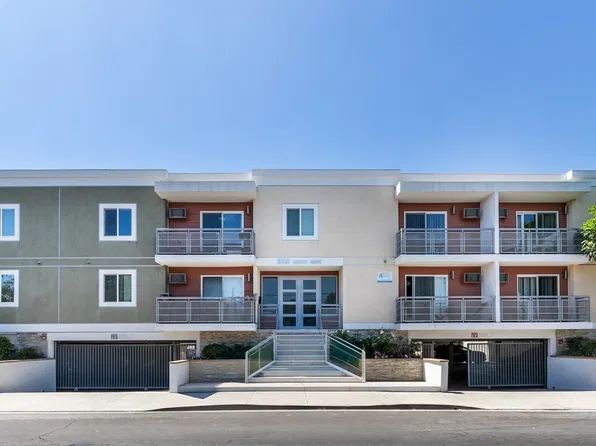 5161 Riverton Ave #210, North Hollywood, CA 91601