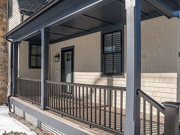 3rd image of 37 Wolcott Woods Ln #37
