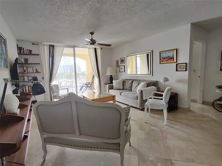 19877 E Country Club Dr #3606 — Photo 6
