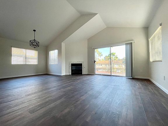 5th image of 11353 Avenida De Los Lobos APT C