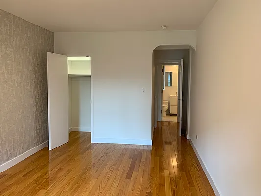 Rented by Stonehenge NYC LLC | media 9