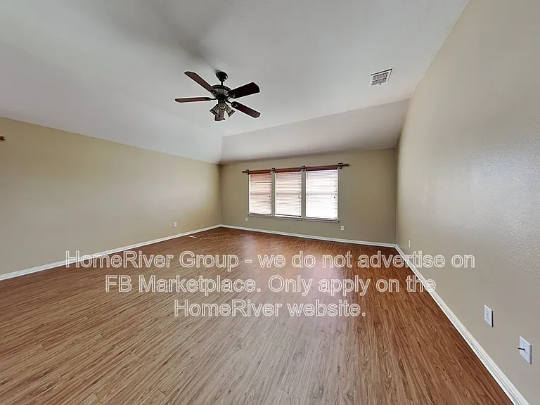 9715 Madison Dr — Photo 11