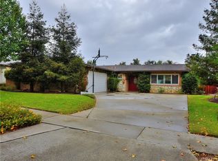 1552 N 1st Ave, Upland, CA 91786