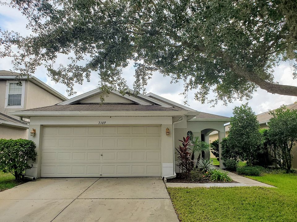 1st image of 7109 Kendall Heath Way