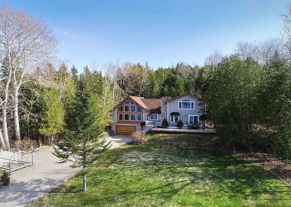4098 Lakeshore Rd, Boyne City, MI 49712 Zillow