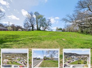Broad St, Livingston, TN 38570
