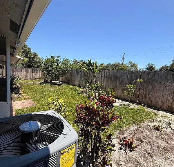 5584 Priscilla Ln — Photo 28