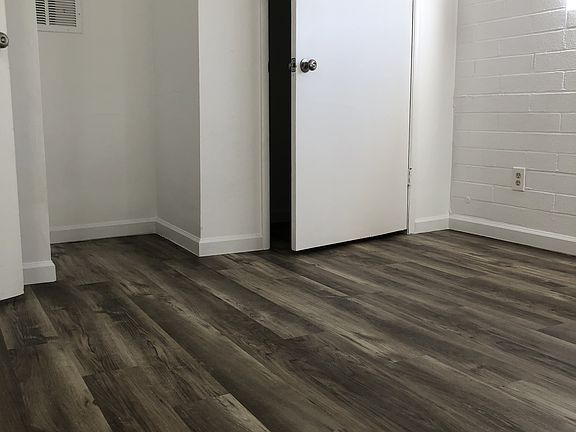 3rd image of 311 N Huachuca Blvd #31