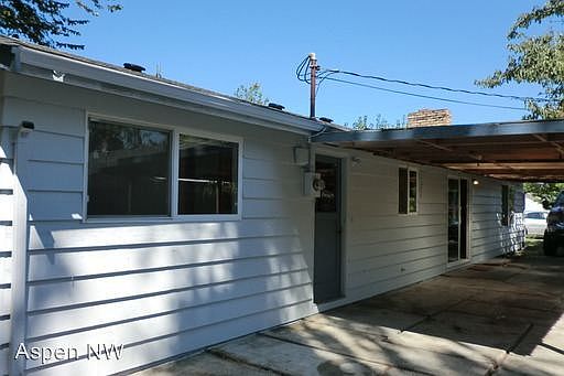 2nd image of 4420 Sunset Dr W