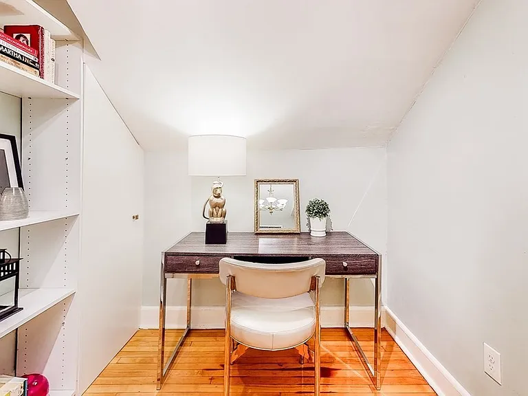 278 Clarendon St #1 — Photo 6