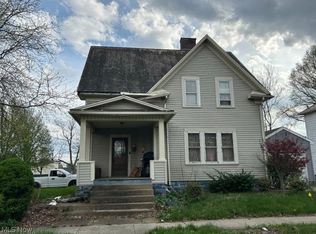 152 North Ave NE, New Philadelphia, OH 44663