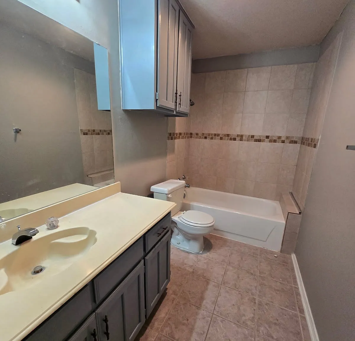 3 bed, 1329 sqft, $1,675 — Photo 3