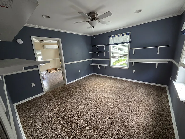 6820 Old Harford Rd — Photo 4
