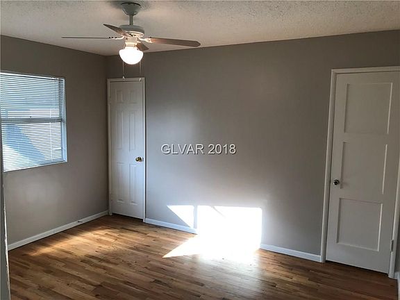 2nd image of 1122 Darmak Dr
