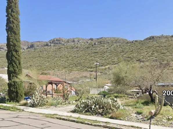 200 N MAGMA Avenue #10 and 11, Superior, AZ 85173