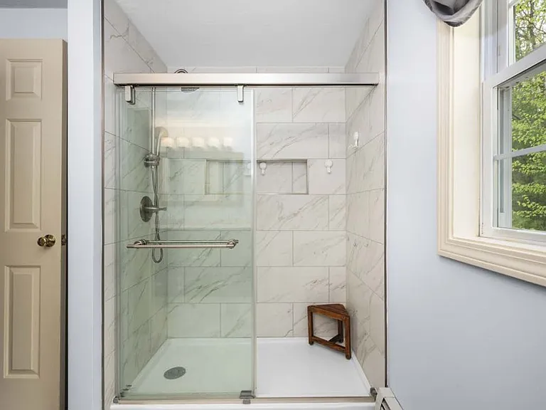 42 Clarke Rd — Photo 14