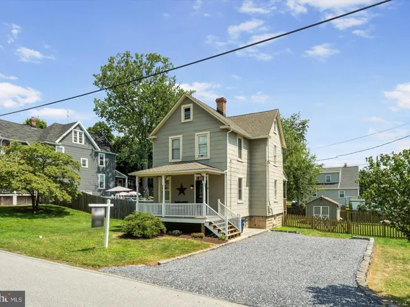 19 Delrey Ave, Catonsville, MD 21228