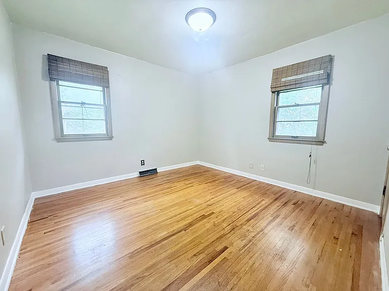 1205 Dorothy Dr — Photo 8
