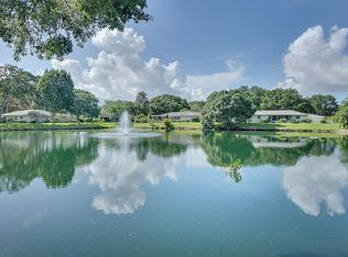 300 Mimosa Cir, Sarasota, FL 34232