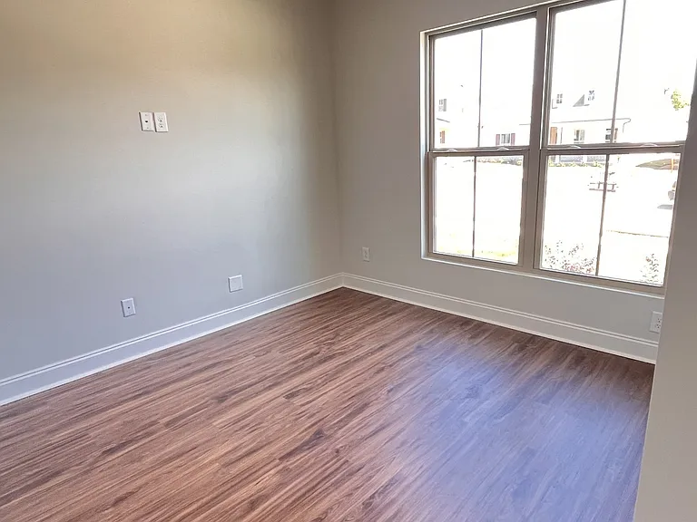 1163 Carlisle Pl — Photo 15