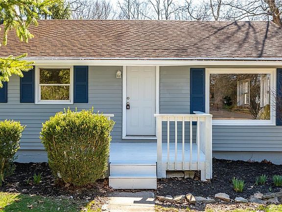 4th image of 2739 Prospect Dr