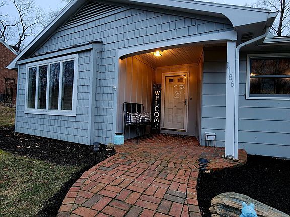 2nd image of 1186 Sylvan Dr