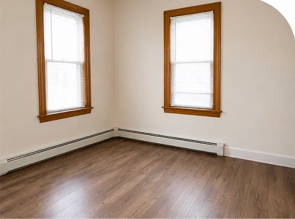 2 bed, 900 sqft, $2,900 — Photo 3
