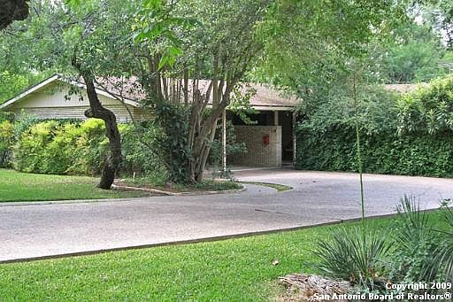 1st image of 119 OAK PARK