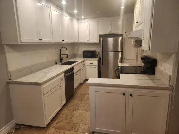 5301 Balboa Blvd Unit A2, Encino, CA 91316
