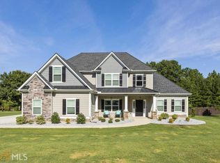 200 Hammock Bay Dr, Fayetteville, GA 30215