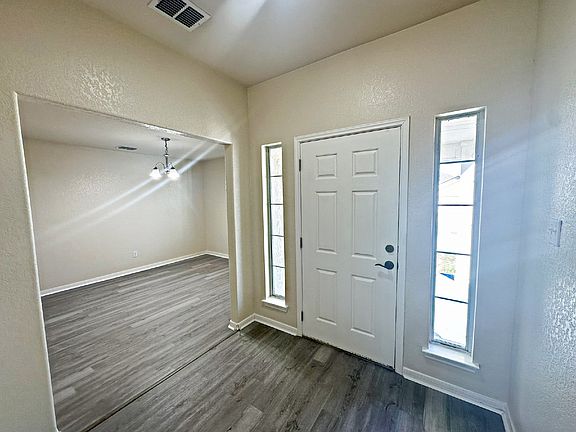 4th image of 7930 Brinson Ct