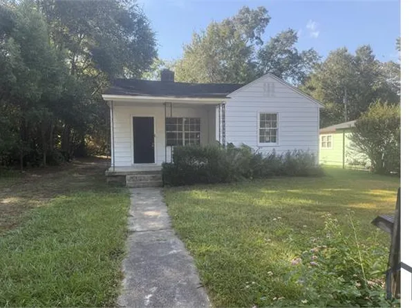 2055 Eslava Ln, Mobile, AL 36605