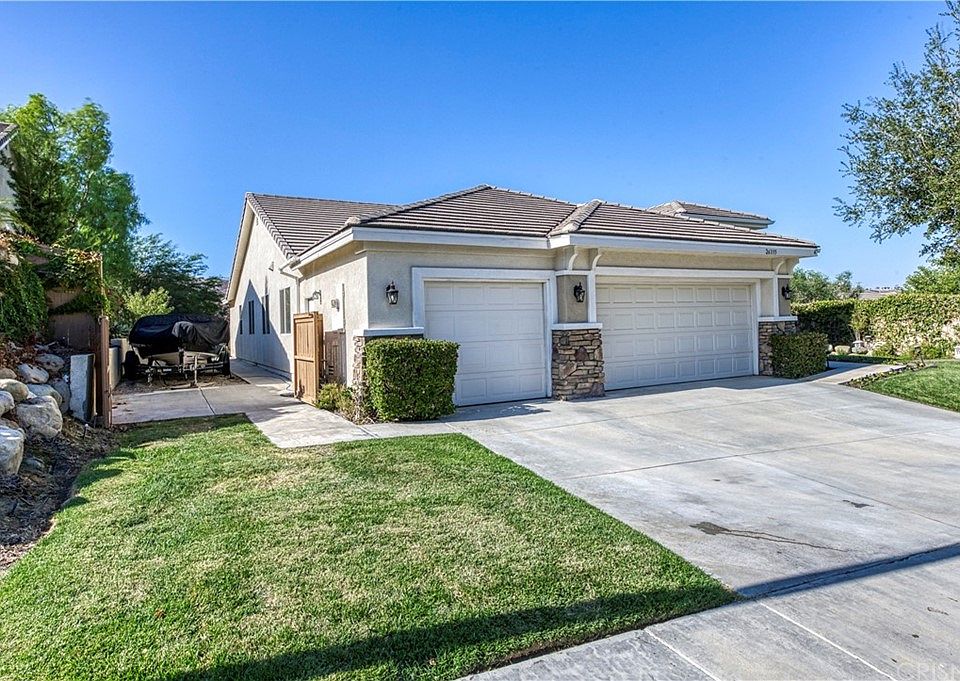 1st image of 26335 Cardinal Dr