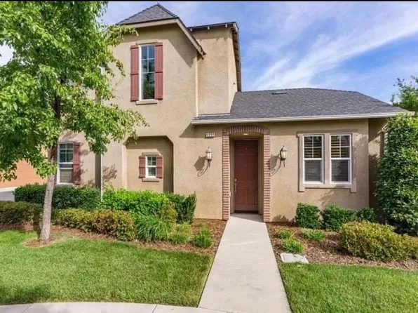 4059 Harlan Ranch Blvd, Clovis, CA 93619