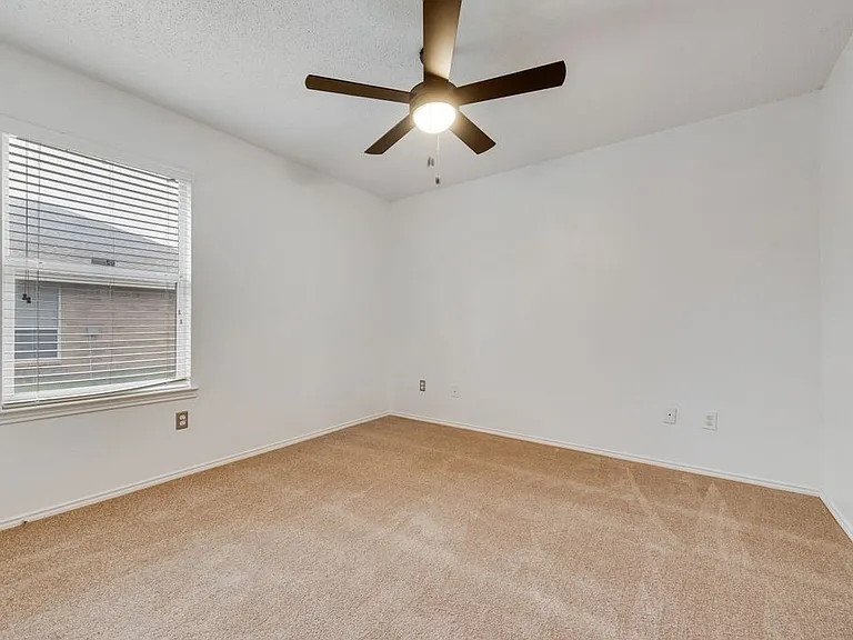 9909 Coolidge Dr — Photo 17