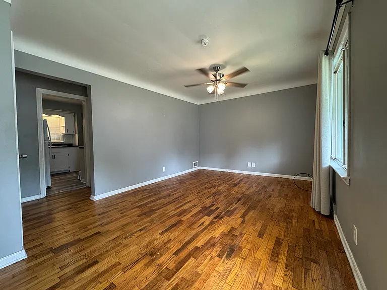 4024 Mann Hall Ave — Photo 4