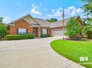 314 Saint Charles Ct, Fairhope, AL 36532