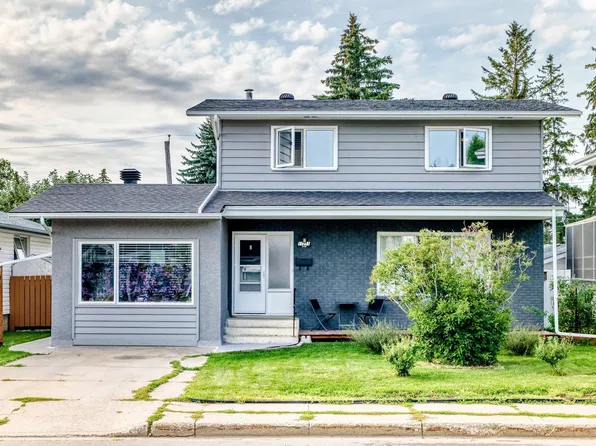 11211 40th Ave NW, Edmonton, AB T6J 0P9